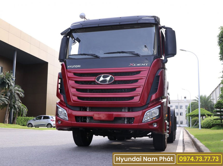 Xe Đầu Kéo Hyundai Xcient 2 Cầu Nhập Khẩu Hàn Quốc